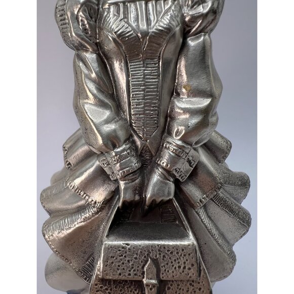 Vtg 1990 Avon Mrs Albee District Award Figurine Pewter - Picture 3 of 12